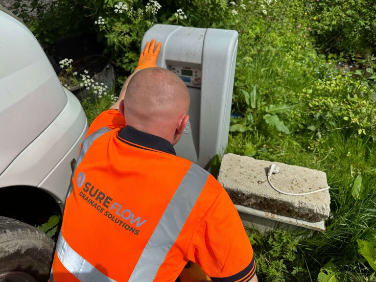 Septic_Tank_Installation_and_Cleaning_a