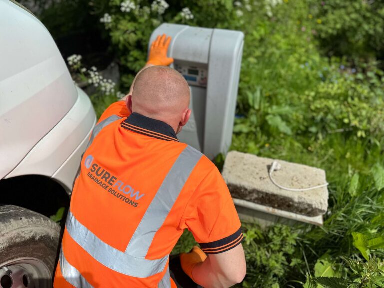 Septic_Tank_Installation_and_Cleaning_b
